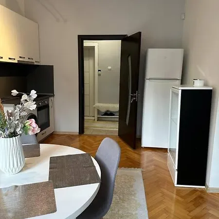 Plovdiv Central Apartment * Φιλιππούπολη